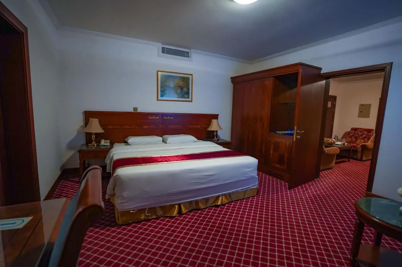 Ambassador Suites Dżedda